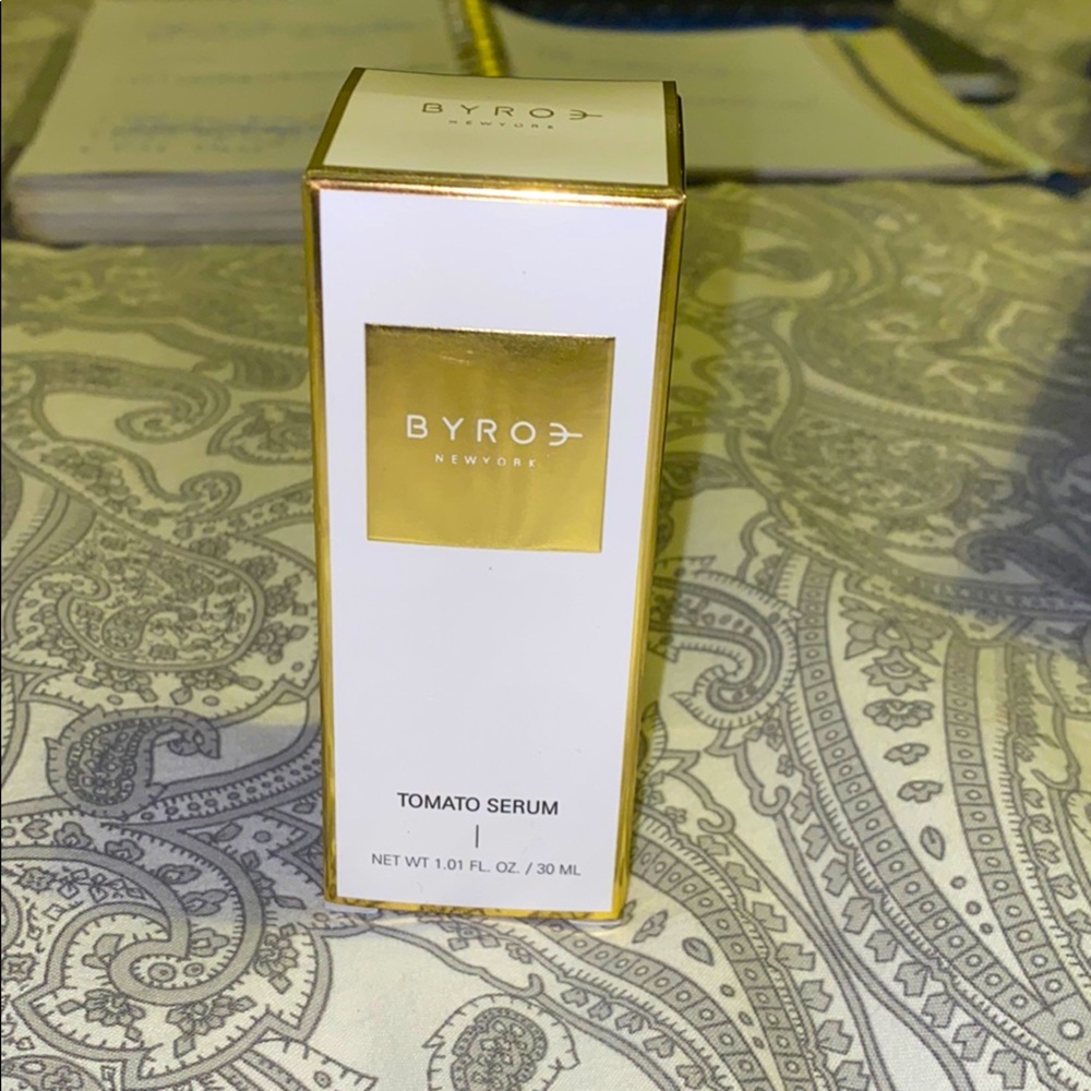 Byroe Tomato Serum❤️ NEW. 🍅